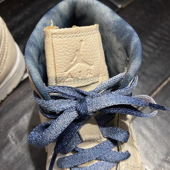 Air Jordan 1 mid SE - Picture 6 of 8